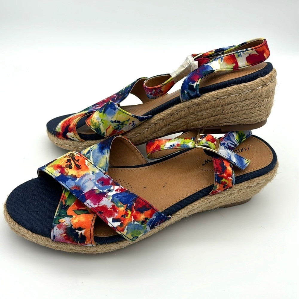 Comfortview Women's 8W Multicolor Floral Blue Tan Wedge‎ Sandals Shoes